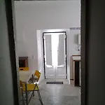 Typical Small House Near Lisbon * 奥埃拉斯